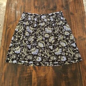 Loft skirts Medium set of 3 w/ pockets